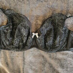 Bra Fig Leaves Lulu Tout black lace light lining US 34J UK 34GG NWOT